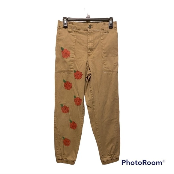 street wear society Pants - Street Wear Society | Tan Jogger Pants With Red Rose Decor | size Medium